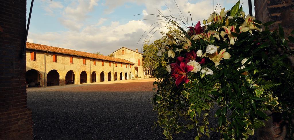 Вилла Antica Grancia Benedettina Колорно Экстерьер фото